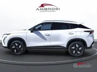 Nuova Omoda 5 147 CV (108 kW) 2026 White black roof SUV