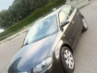 Usado Audi A3 Ambiente 140 CV (102 kW) 2008 Marrón Utilitario