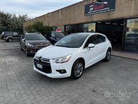 Usata DS Automobiles DS4 So Chic 120 CV (88 kW) 2013 Bianco Berlina