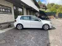 Begagnad VW Golf VI Highline 105 HK (77 kW) 2010 Vit Halvkombi