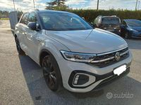 Usata VW T-Roc R-line 116 CV (85 kW) 2023 SUV
