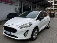 Usata Ford Fiesta Titanium 101 CV (74 kW) 2017 Bianco Utilitaria