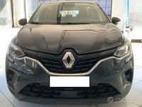 Usata Renault Captur Life 95 CV (69 kW) 2021 Blu SUV