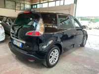 Usata Renault Scénic III LIMITED 110 CV (80 kW) 2014 Nero Monovolume