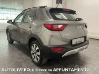 Usata Kia Stonic 84 CV (61 kW) 2023 Grigio SUV