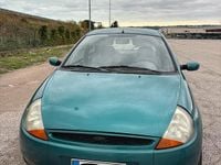 Usata Ford Ka 60 CV (44 kW) 1999 Verde Berlina