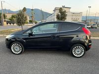 Usata Ford Fiesta Titanium 95 CV (69 kW) 2011 Nero Utilitaria