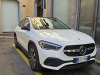 Usata Mercedes GLA250 Business 218 CV (160 kW) 2021 Bianco SUV