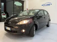 Usata Ford Fiesta Titanium 68 CV (50 kW) 2010 Nero Berlina