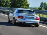 Usata Mazda MX5 200 CV (147 kW) 2003 Argento Cabrio