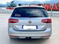 Usata VW Passat Executive 150 CV (110 kW) 2018 Argento Station wagon