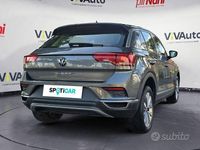 Usata VW T-Roc Style 110 CV (80 kW) 2021 Grigio SUV