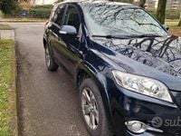 Usata Toyota RAV4 2011 Blu SUV