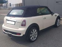 Usata Mini Cooper S Cabriolet 174 CV (127 kW) 2009 Bianco panna Cabrio