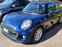 Usata Mini ONE 102 CV (75 kW) 2017 Blu/azzurro Utilitaria