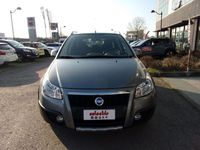 Usata Fiat Sedici Dynamic 107 CV (78 kW) 2006 Grigio SUV