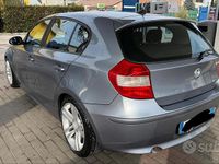 Usata BMW 118 122 CV (89 kW) 2005 Blu Utilitaria