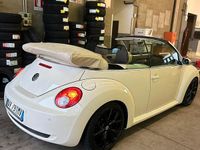 Usata VW New Beetle 105 CV (77 kW) 2009 Utilitaria