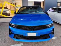 Usata Opel Astra 114 kW (156 CV) 2024 Voltaik blue Berlina
