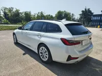 Usata BMW 320 Efficient Dynamics 190 CV (139 kW) 2019 Bianco Station wagon