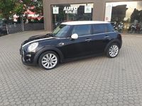 Usata Mini Cooper D Hype 116 CV (85 kW) 2018 Nero Utilitaria