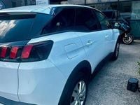 Usata Peugeot 3008 131 CV (96 kW) 2024 Bianco SUV