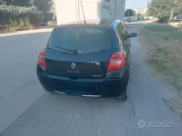 Usata Renault Clio LE 85 CV (62 kW) 2007 Nero Utilitaria