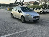 Usata Fiat Grande Punto Dynamic 77 CV (56 kW) 2010 Utilitaria