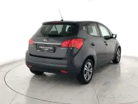Begagnad Kia Venga Active 90 HK (66 kW) 2018 Svart Halvkombi
