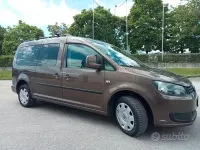 Begagnad VW Caddy 110 HK (80 kW) 2014 Brun Minibuss