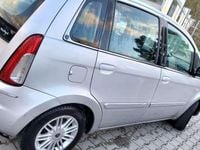 Usata Lancia Musa 69 CV (50 kW) 2008 Argento Monovolume