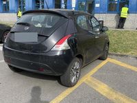 Usata Lancia Ypsilon 69 CV (50 kW) 2017 Blu Utilitaria
