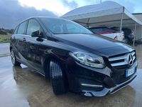 Usata Mercedes B180 Premium 108 CV (79 kW) 2016 Nero Monovolume