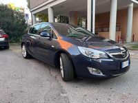 Usata Opel Astra Cosmo 140 CV (102 kW) 2010 Berlina