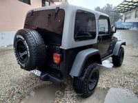 Usata Jeep Wrangler Sport 177 CV (130 kW) 2000 Nero SUV