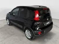 Usata Fiat Panda Cross Cross 69 CV (50 kW) 2023 Nero Utilitaria