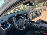 Usata Volvo V60 R-Design 163 CV (119 kW) 2021 Station wagon