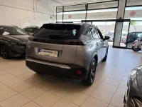Usata Peugeot e-2008 GT 56 kW (77 CV) 2023 Grigio SUV