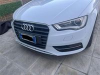Usata Audi A3 Attraction 110 CV (80 kW) 2015 Bianco Berlina