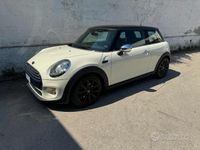Usata Mini Cooper D 116 CV (85 kW) 2014 Beige metallizzato Utilitaria