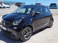 Usata Smart ForFour 71 CV (52 kW) 2019 Nero Utilitaria
