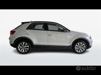 Usata VW T-Roc Style 116 CV (85 kW) 2021 Grigio chiaro SUV