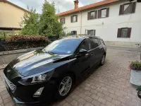 Usata Ford Focus 120 CV (88 kW) 2019 Nero Station wagon
