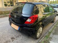 Usata Opel Corsa 75 CV (55 kW) 2012 Nero Utilitaria