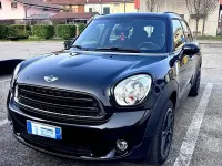 Usata Mini Cooper D Countryman 111 CV (81 kW) 2016 Nero SUV