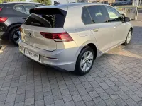 Usata VW Golf VII Life 150 CV (110 kW) 2021 Argento Utilitaria