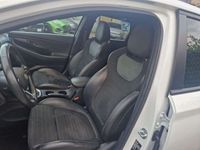 Begagnad Hyundai i30 N Performance 275 HK (202 kW) 2021 Vit Sedan