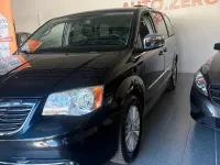 Usata Lancia Voyager Platinum 178 CV (130 kW) 2014 Nero Monovolume