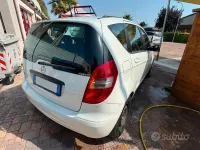 Usata Mercedes A160 Style 82 CV (60 kW) 2011 Bianco Utilitaria