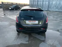Usata Lancia Delta 120 CV (88 kW) 2008 Grigio Utilitaria